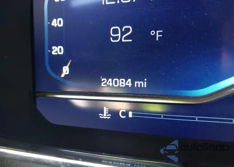 2024 Chevrolet Silverado 1500 4Wd Short Bed Lt from USA, damaged, VIN 2GCUDDEDXR1172272